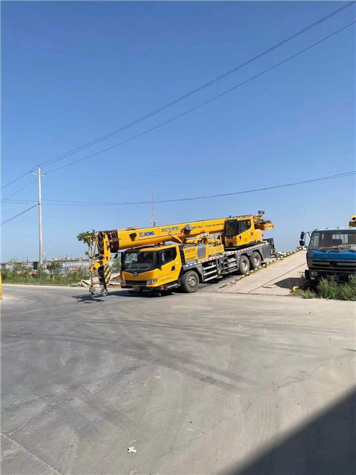 海门市吊车作业时，可能会产生哪些额外收费项目？