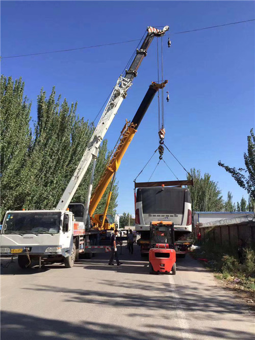 海门市港口集装箱搬运案例